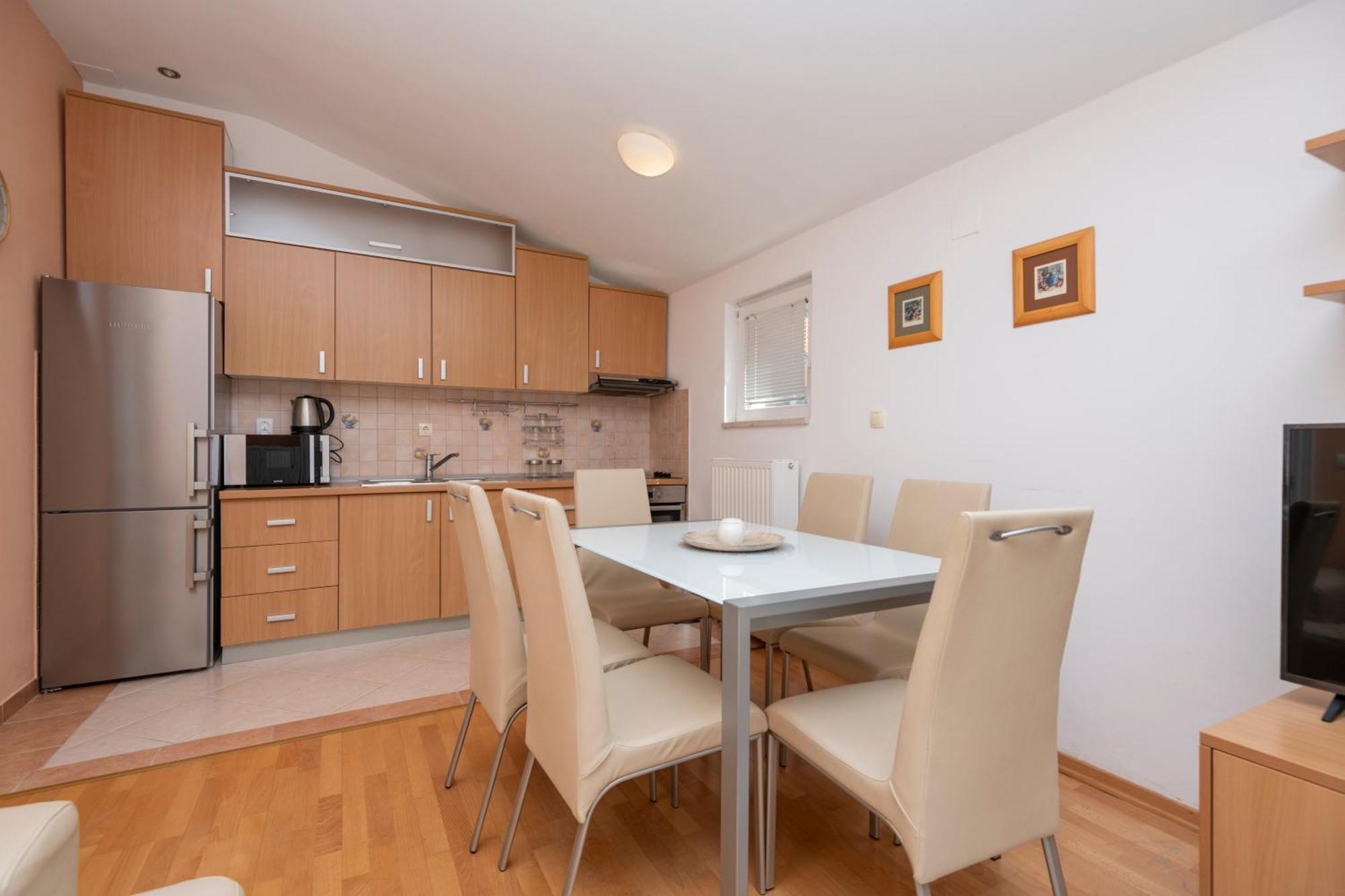 Family Apartments Marita Makarska Exterior foto